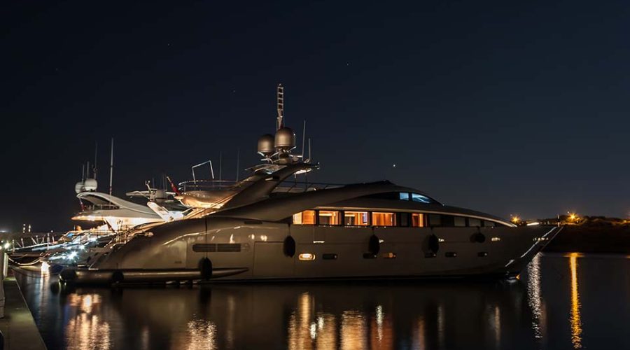Luxury Yacht Sales with 360 Virtual Tours